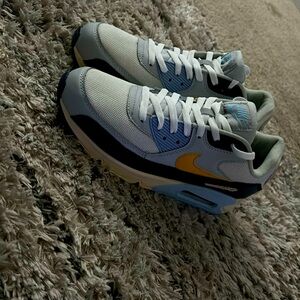 Nike Air Max 90 Pure Platinum Blue Void/ size 11 fits smaller like a size 10